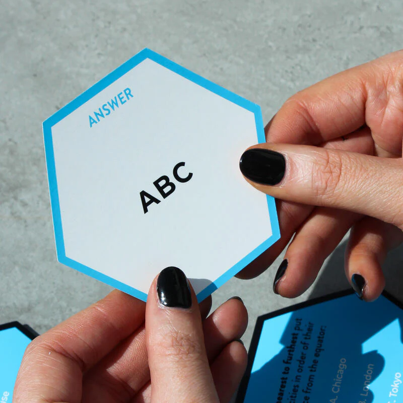 Best Guess Card Game - Image 7